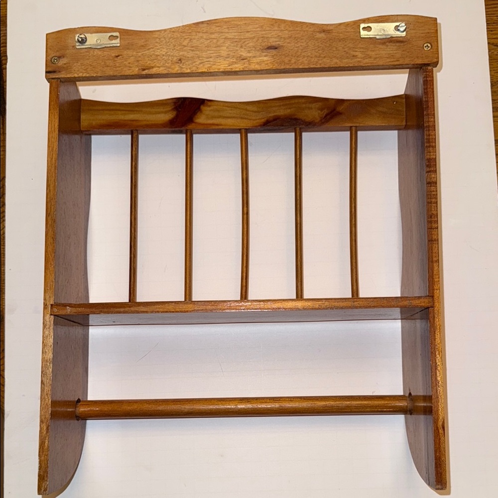 Hanging Rack Towels/ Magazine/Crafts - Picture 4 of 12